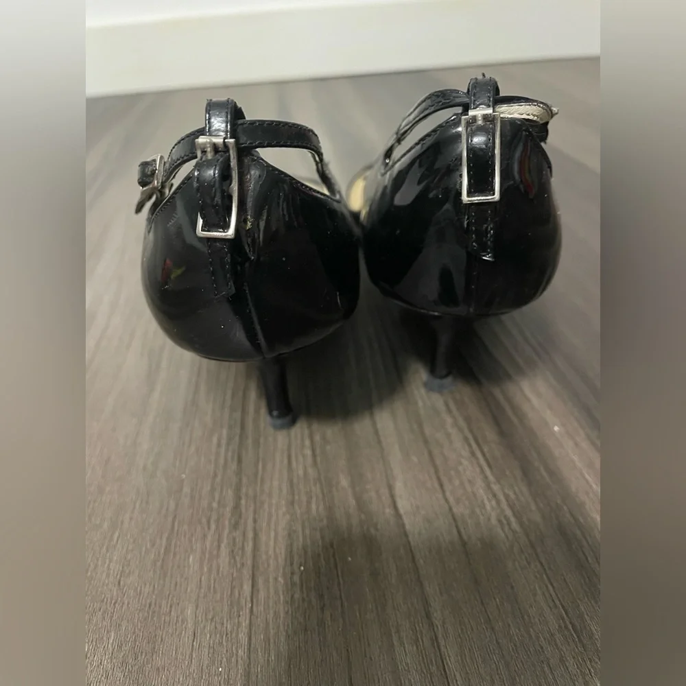 Giuseppe Zanotti these are
